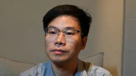 小虎状态低迷Light选出VN致敬小孩游神，VN三杀后官方数据面板神秘缺席