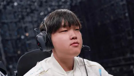 BLG全华班S15破局之道：打野轮换与中野联动的战术革新